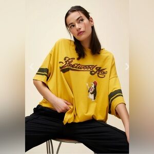 Daydreamer Yellow Graphic Tee